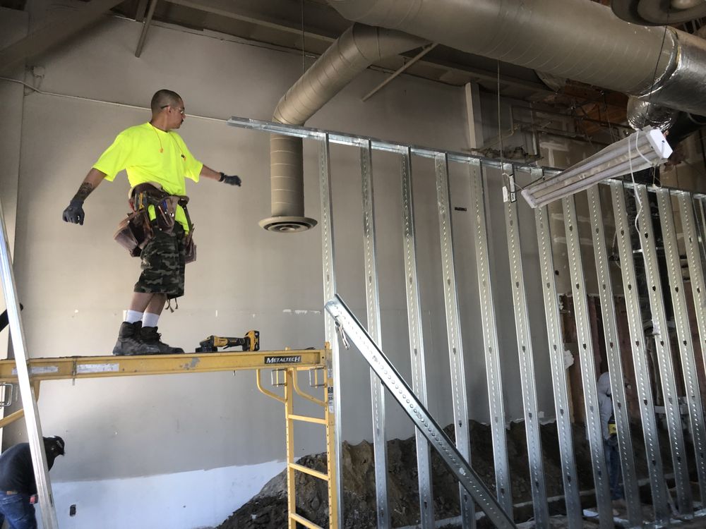 Commercial Job-Site Buildout — ARIAS INTERIOR SYSTEMS